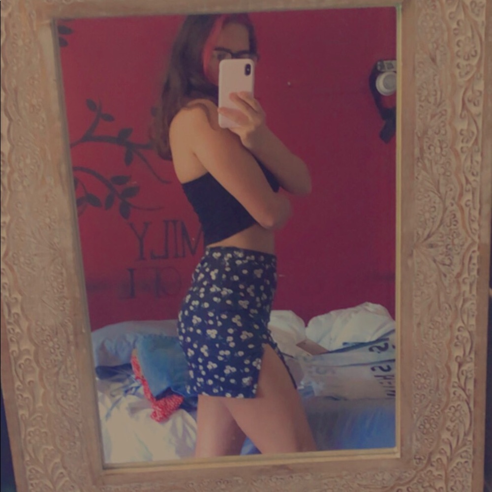 Meet your Posher, Abigail